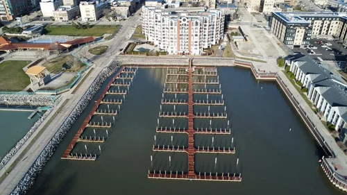Marina floating slip system, aerial